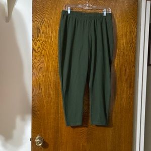 Women With Control /  crops / size 1XP price is firm